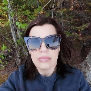 Meet your Posher, Marie